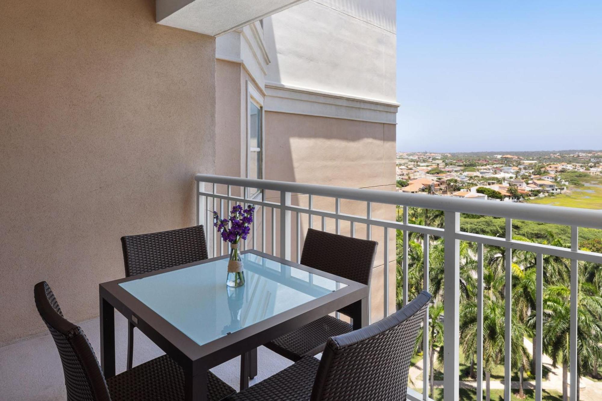Hotel Marriott'S Aruba Surf Club Palm Beach Esterno foto